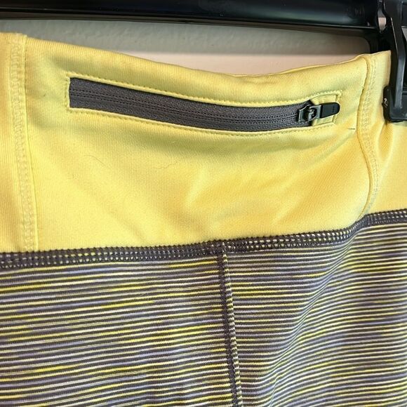 EXCELLENT CONDITION WOMEN’S SIZE MEDIUM TITLE NINE BUTTAH SKORT - Picture 7 of 10